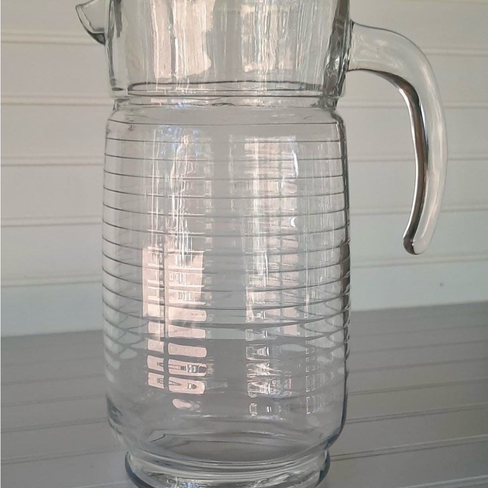 Vintage Pasabahce Doro pitcher with clear horizontal lines